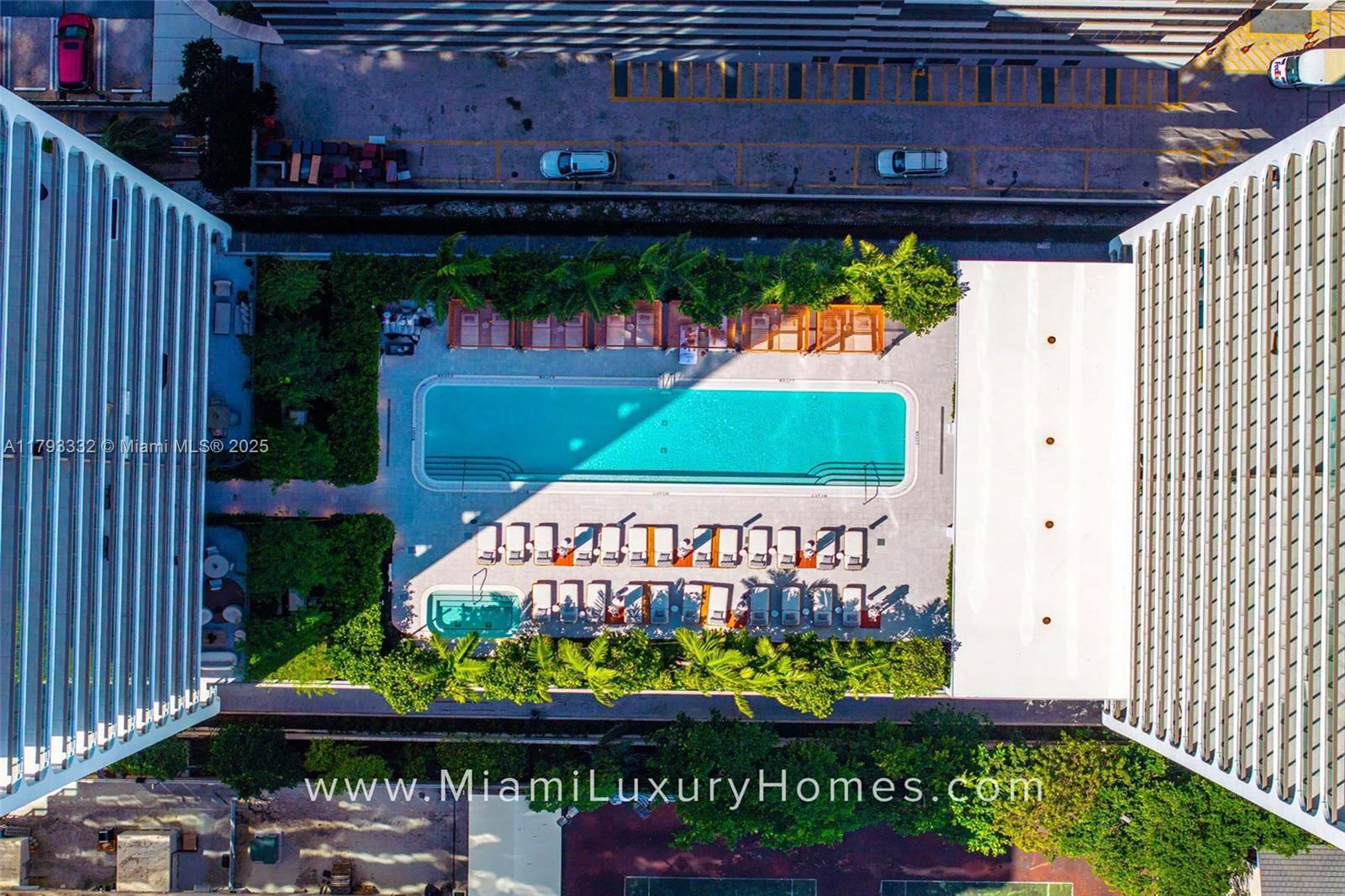 Real estate property located at 2655 Bayshore Dr. #1606, Miami-dade, Mr. C Bayshore, Coconut Grove, FL