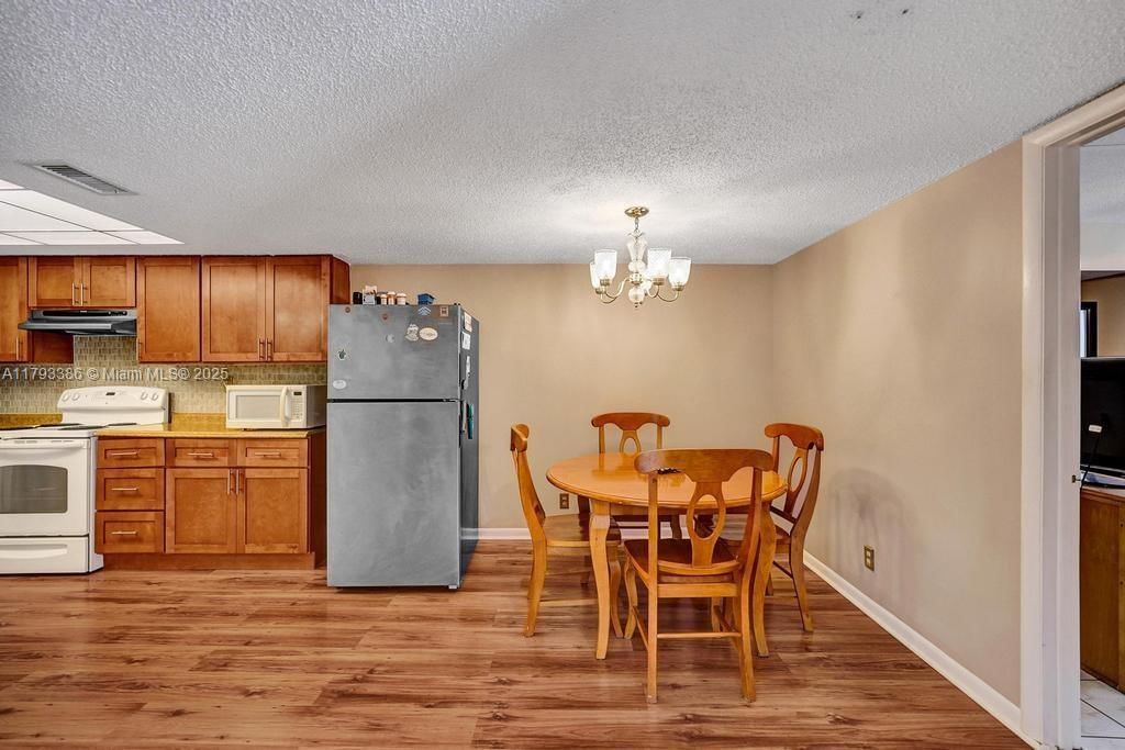 Real estate property located at 5100 90th Ave #208, Broward, Baffy Woods Condo, Cooper City, FL