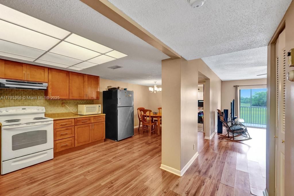 Real estate property located at 5100 90th Ave #208, Broward, Baffy Woods Condo, Cooper City, FL