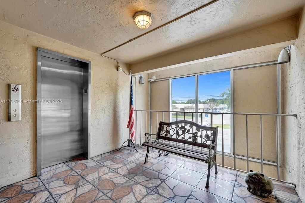 Real estate property located at 5100 90th Ave #208, Broward, Baffy Woods Condo, Cooper City, FL