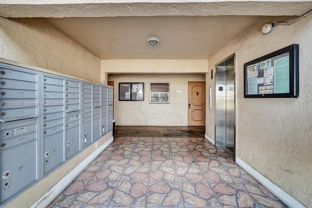 Real estate property located at 5100 90th Ave #208, Broward, Baffy Woods Condo, Cooper City, FL