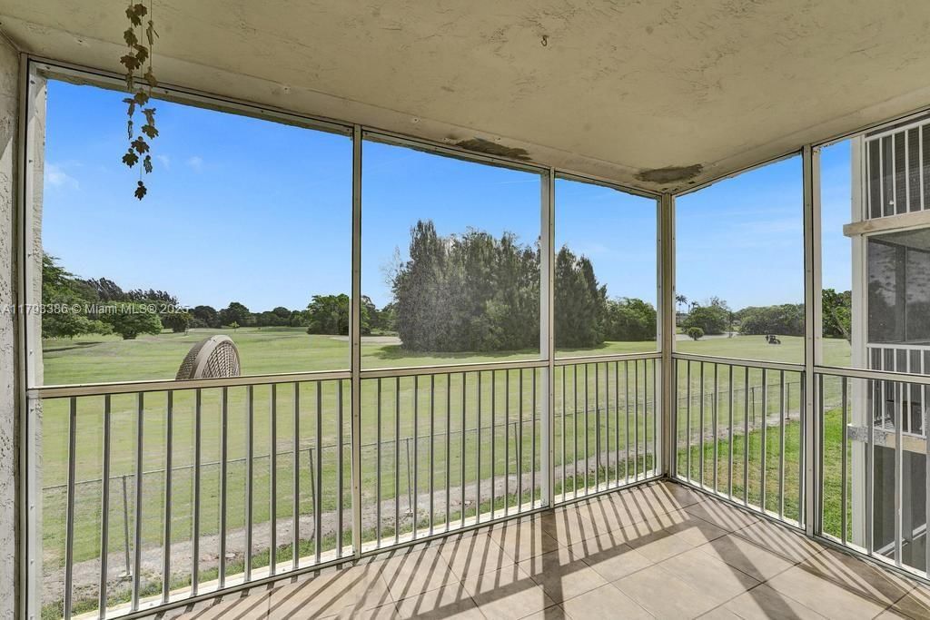 Real estate property located at 5100 90th Ave #208, Broward, Baffy Woods Condo, Cooper City, FL