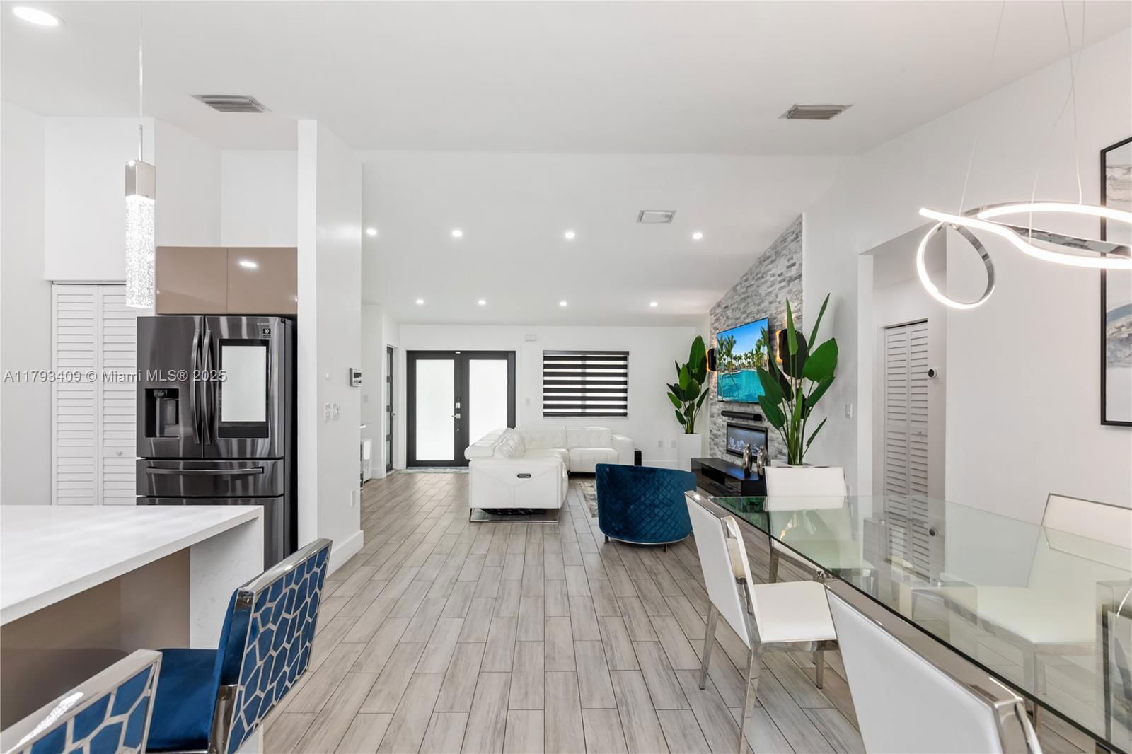 Real estate property located at 20402 130th Ct, Miami-dade, Valencia Grove, Miami, FL