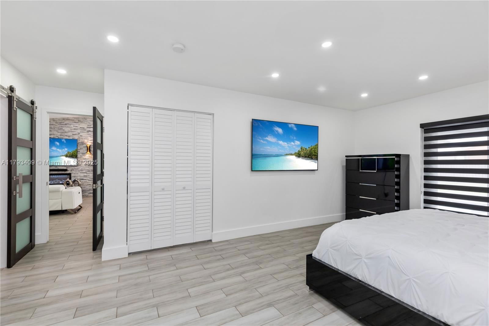 Real estate property located at 20402 130th Ct, Miami-dade, Valencia Grove, Miami, FL
