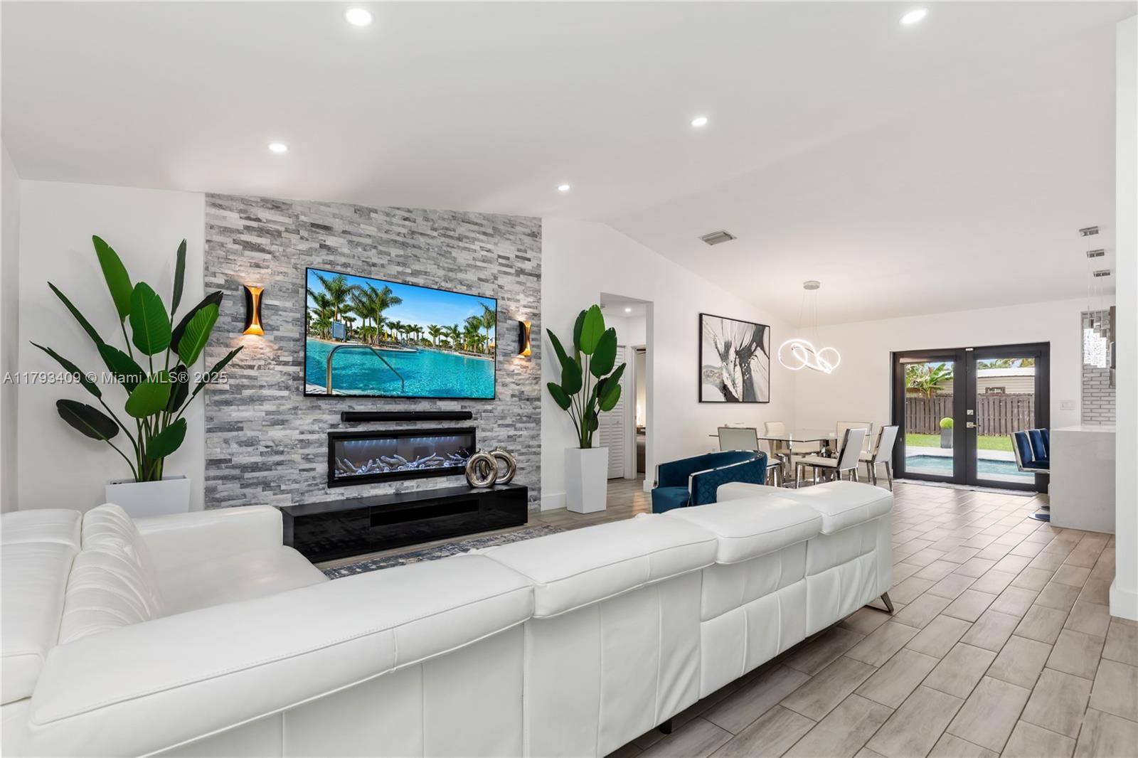 Real estate property located at 20402 130th Ct, Miami-dade, Valencia Grove, Miami, FL