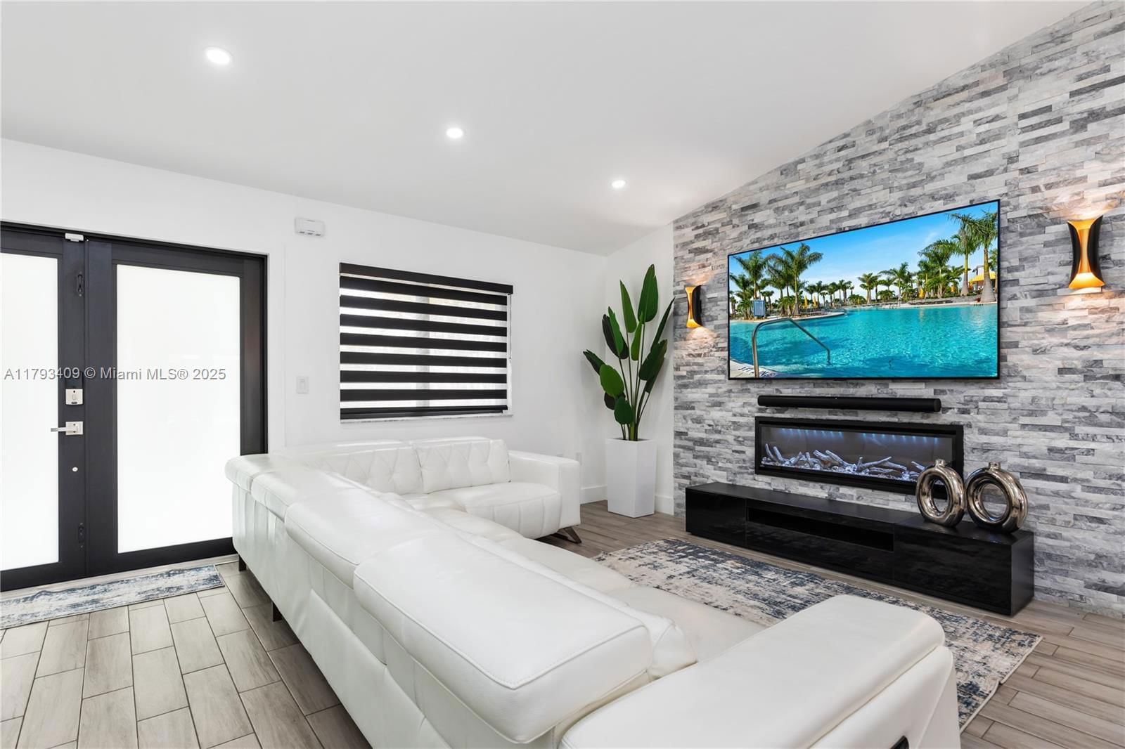 Real estate property located at 20402 130th Ct, Miami-dade, Valencia Grove, Miami, FL