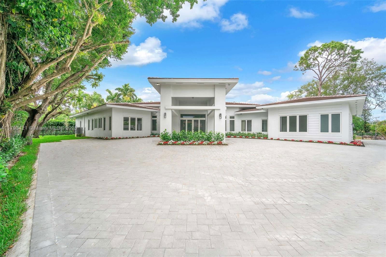 Real estate property located at 7900 70th St, Miami-dade, Milongos Subdivision, Miami, FL