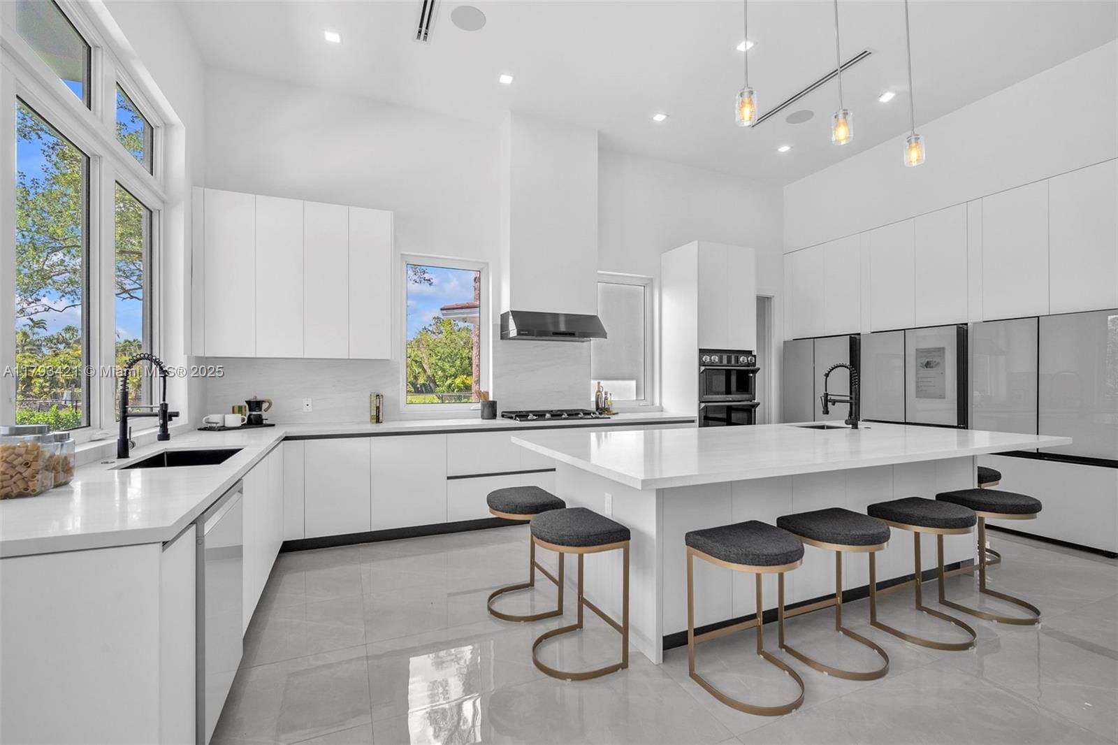 Real estate property located at 7900 70th St, Miami-dade, Milongos Subdivision, Miami, FL
