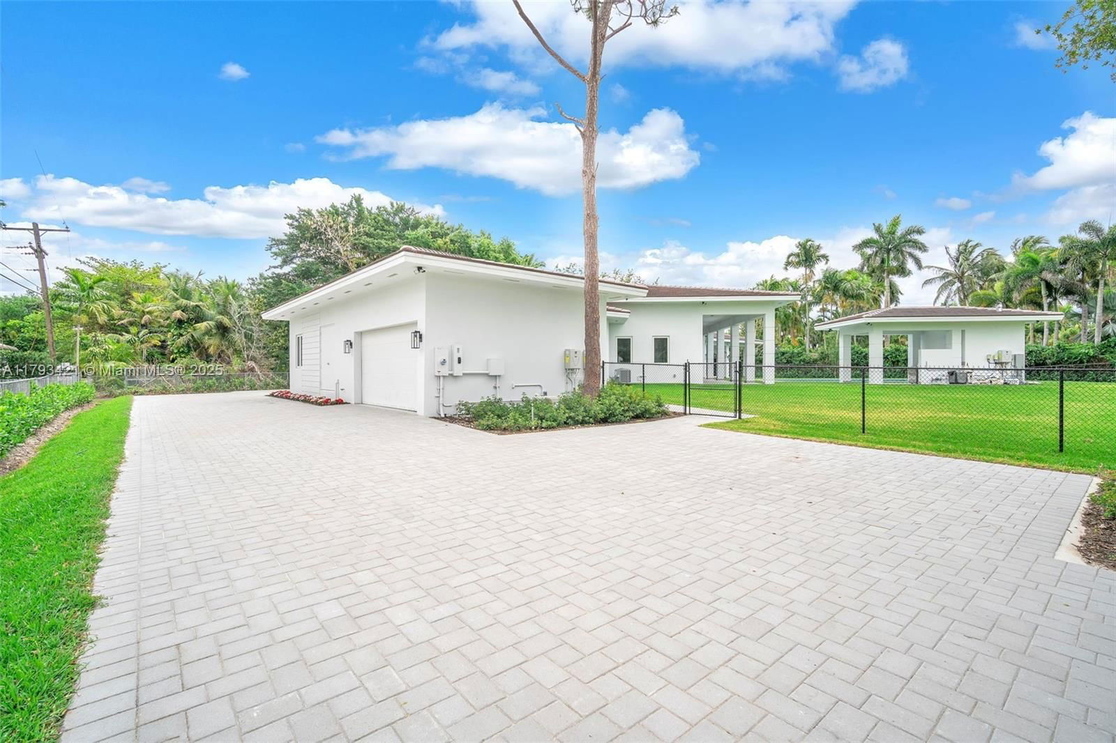 Real estate property located at 7900 70th St, Miami-dade, Milongos Subdivision, Miami, FL