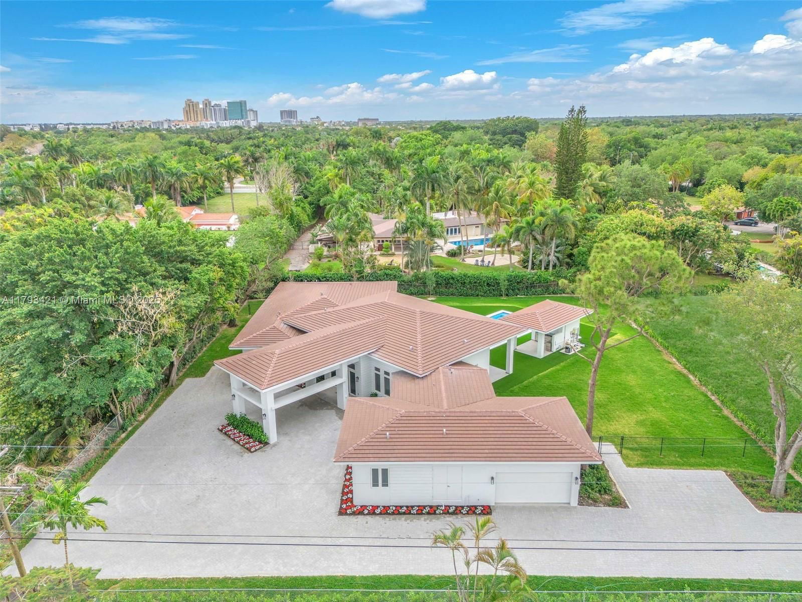 Real estate property located at 7900 70th St, Miami-dade, Milongos Subdivision, Miami, FL