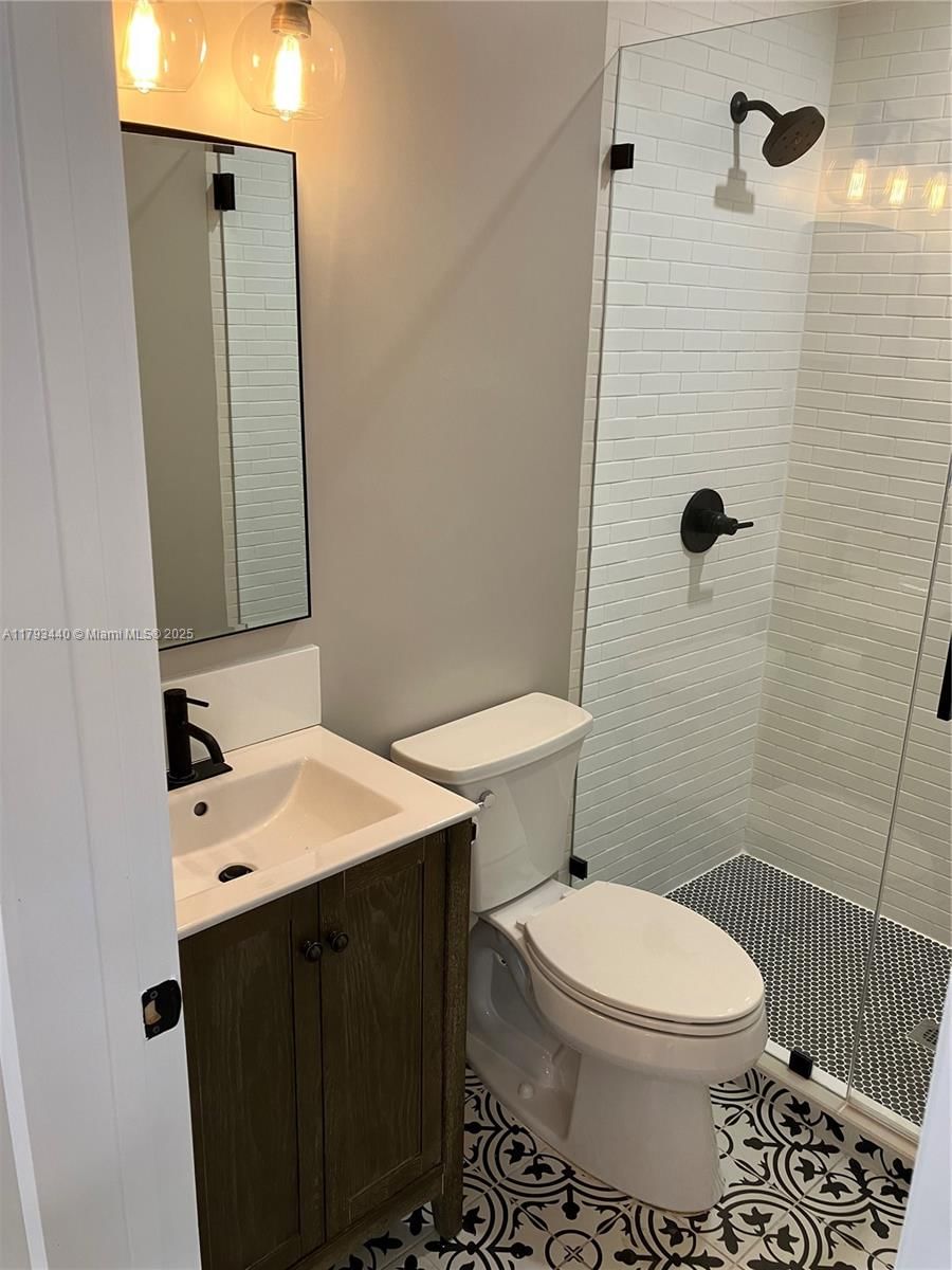 Real estate property located at 14520 79th Ct, Miami-dade, Mangowood Park 1st Addn, Palmetto Bay, FL