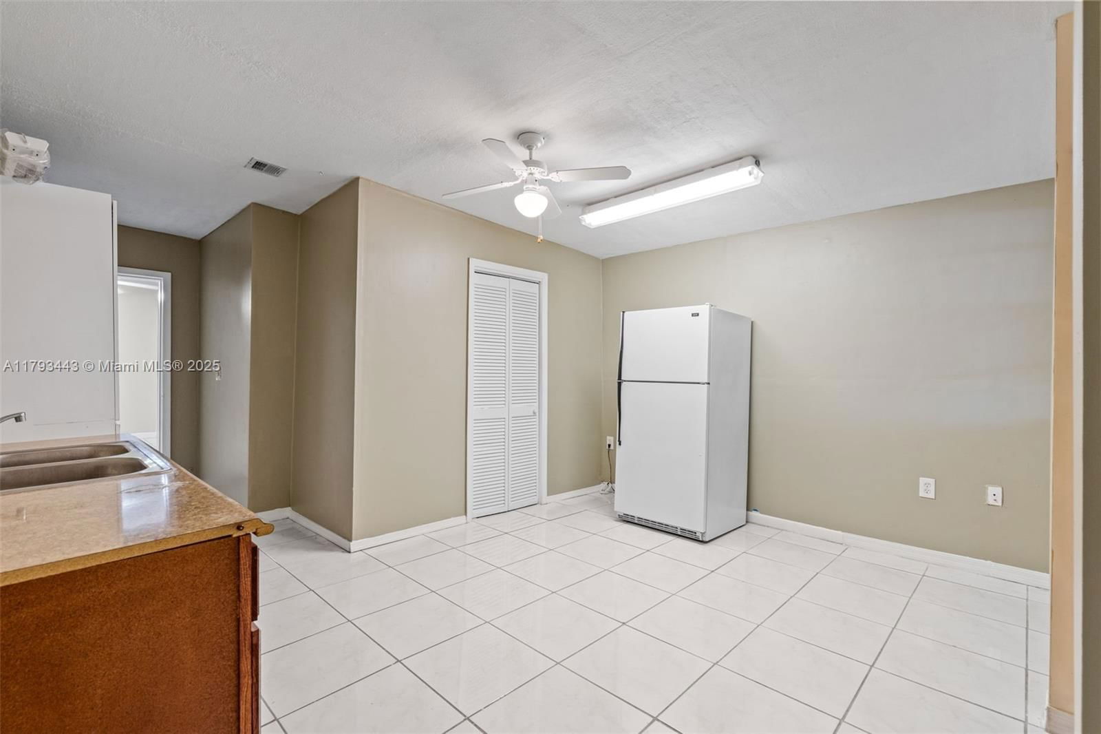 Real estate property located at 15250 300th St, Miami-dade, Palmland Homes South No 7, Homestead, FL