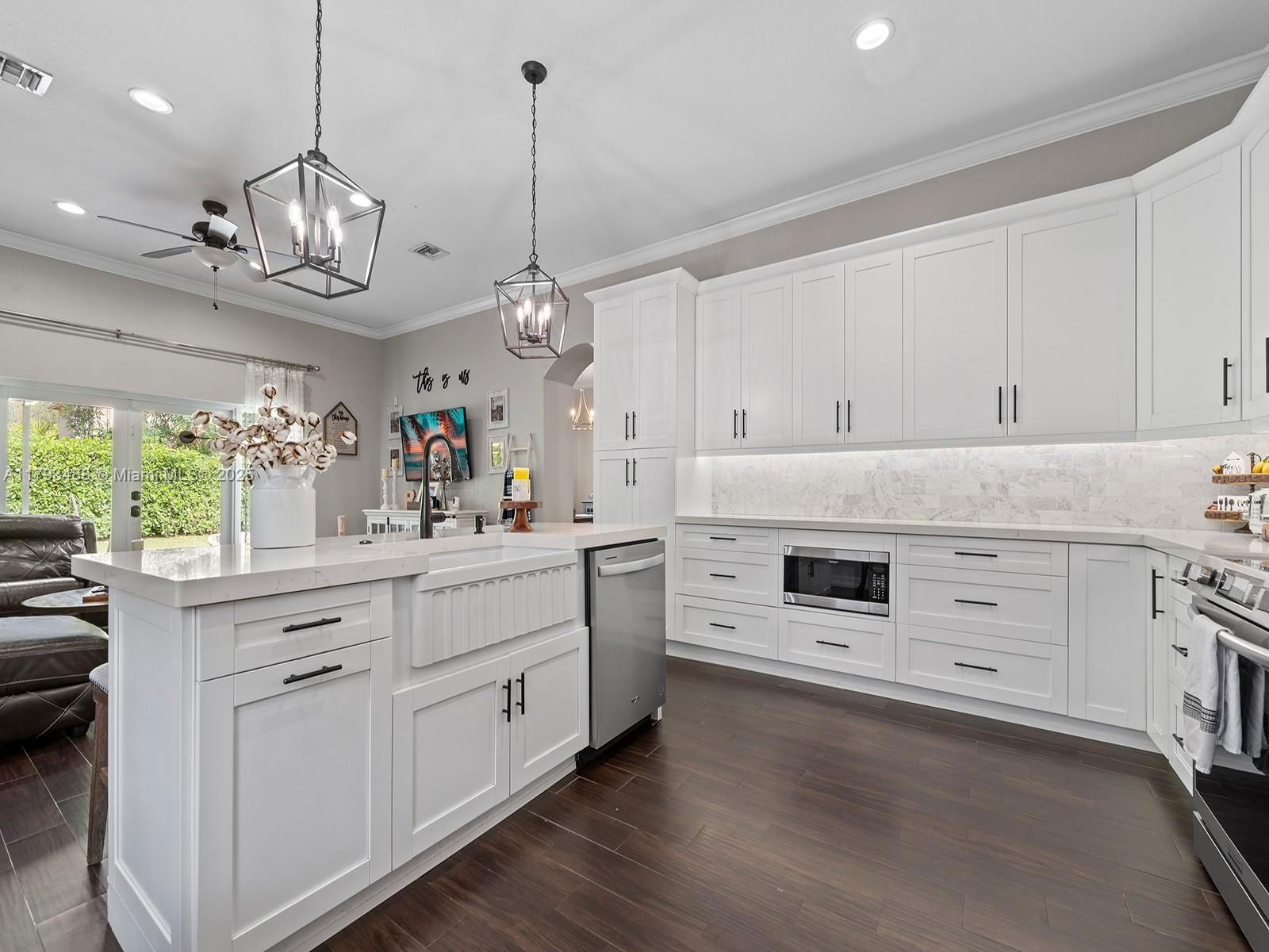 Real estate property located at 973 36th Ave, Miami-dade, Estates At Mendicino, Homestead, FL