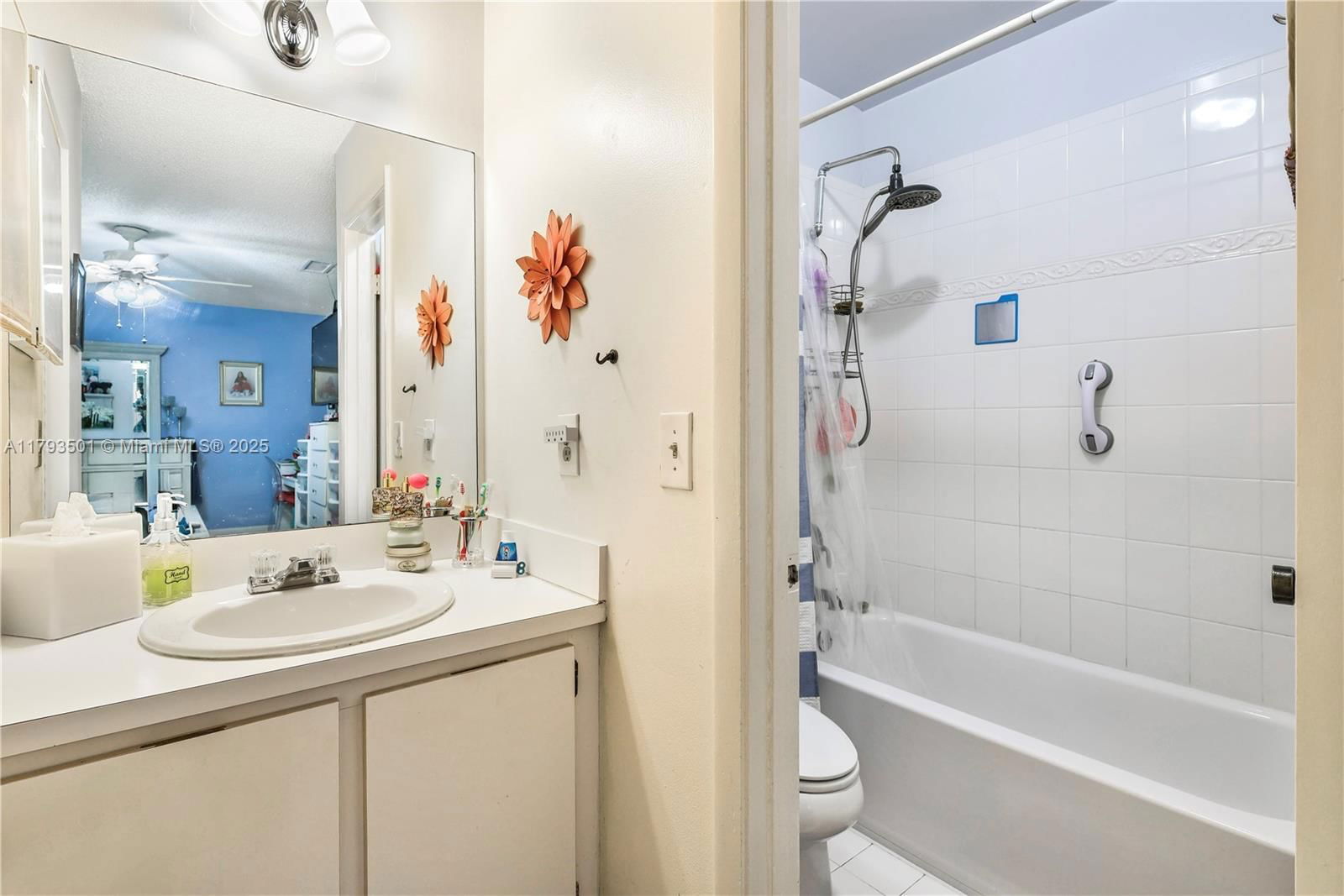 Real estate property located at 6291 24th Ct #102-6, Miami-dade, Lago Grande Condo Six-a, Hialeah, FL