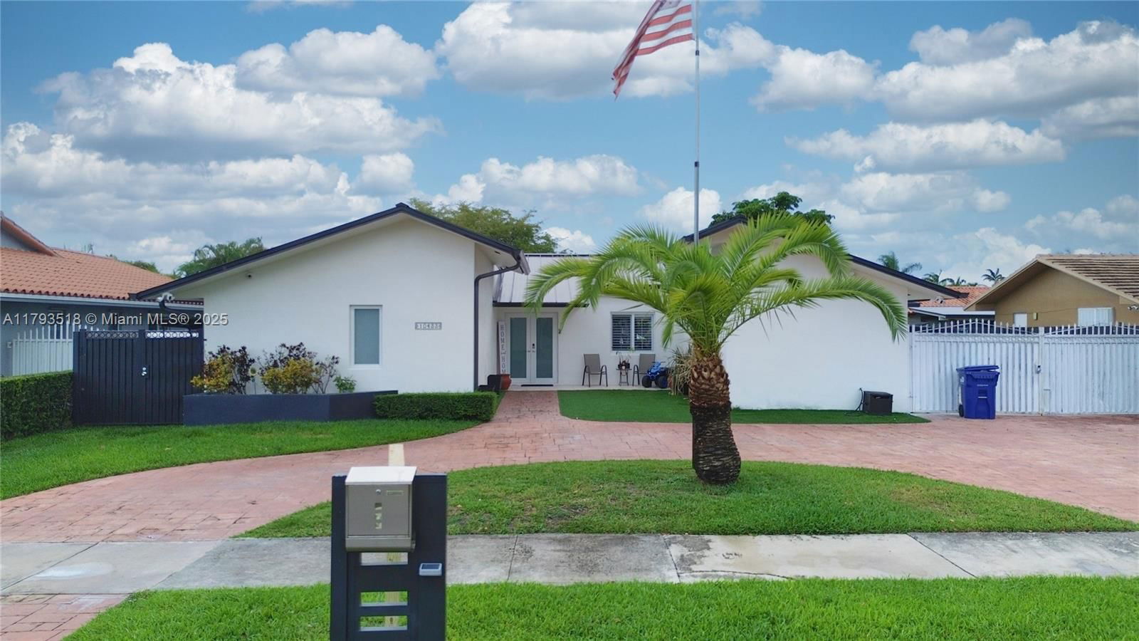 Real estate property located at 10433 21st Ter, Miami-dade, Loyola Estates, Miami, FL