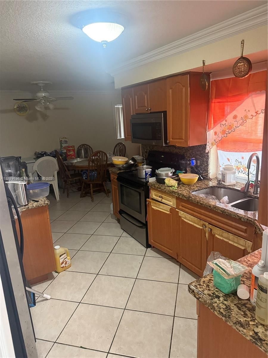 Real estate property located at 8940 Johnson St, Broward, Westview Sec 2 Part 1 Ame, Pembroke Pines, FL
