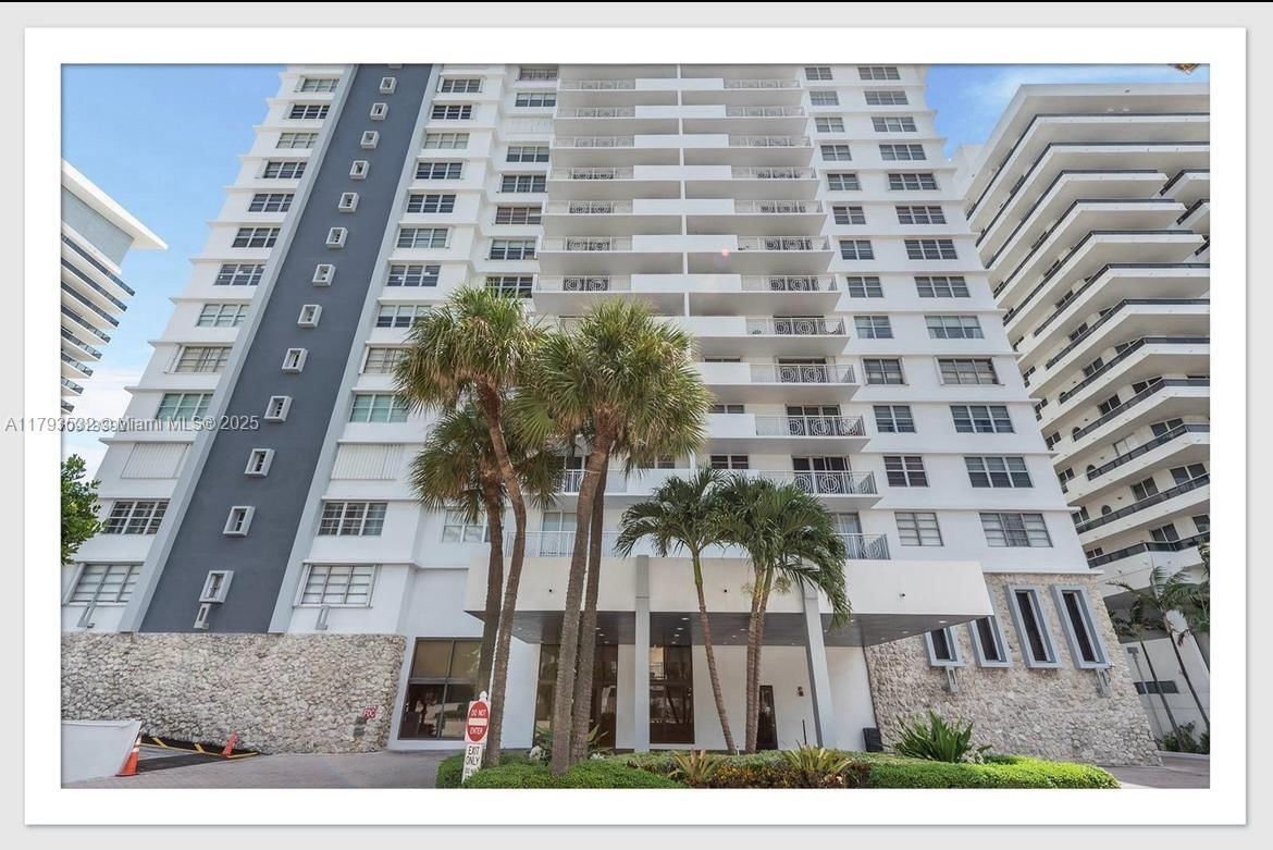Real estate property located at 5825 Collins Ave PH1B, Miami-dade, Corinthian Condo, Miami Beach, FL