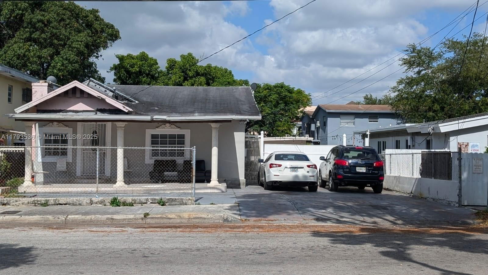 Real estate property located at 248 18th Ct, Miami-dade, Idlewild Park, Miami, FL