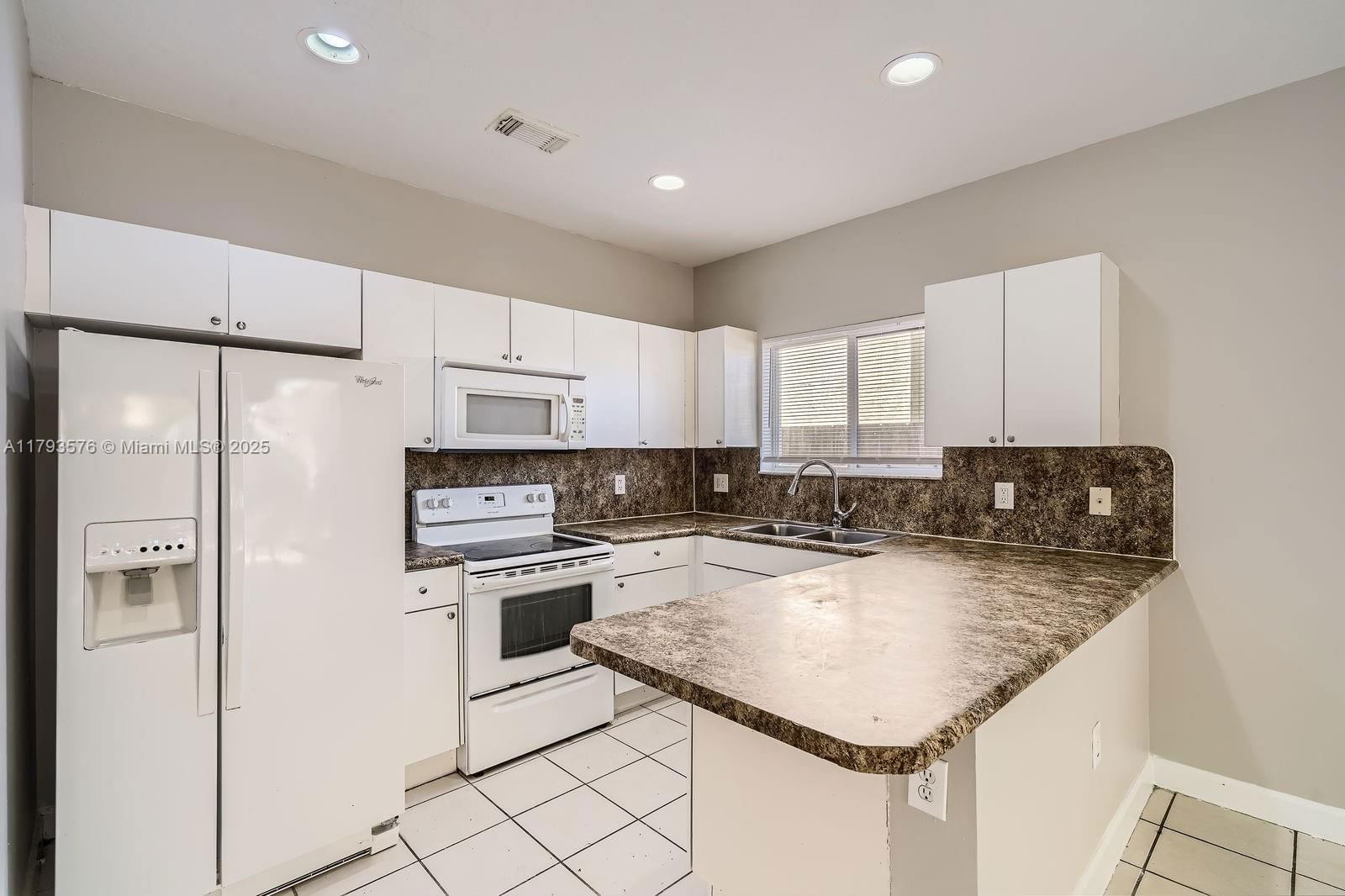 Real estate property located at 1107 41st Ave, Miami-dade, Marianas Homes, Homestead, FL