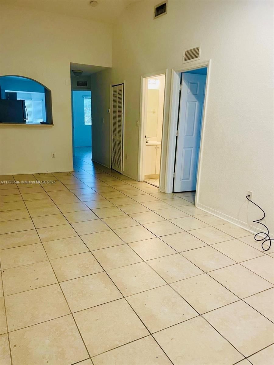 Real estate property located at 940 34th Ave #202, Miami-dade, Monterey At Malibu Bay Co, Homestead, FL