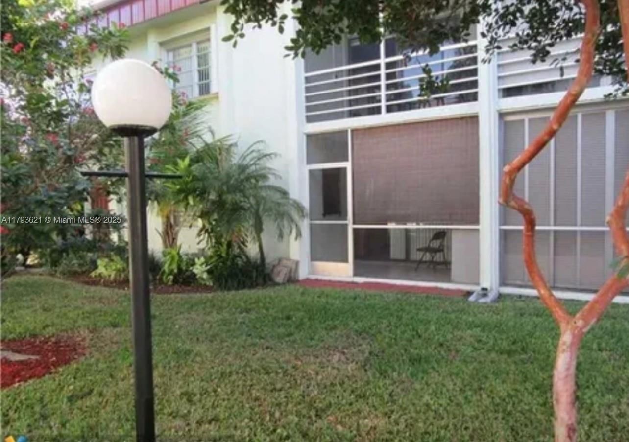Real estate property located at 860 6th Ave #205, Broward, Monaco Garden Condo, Deerfield Beach, FL