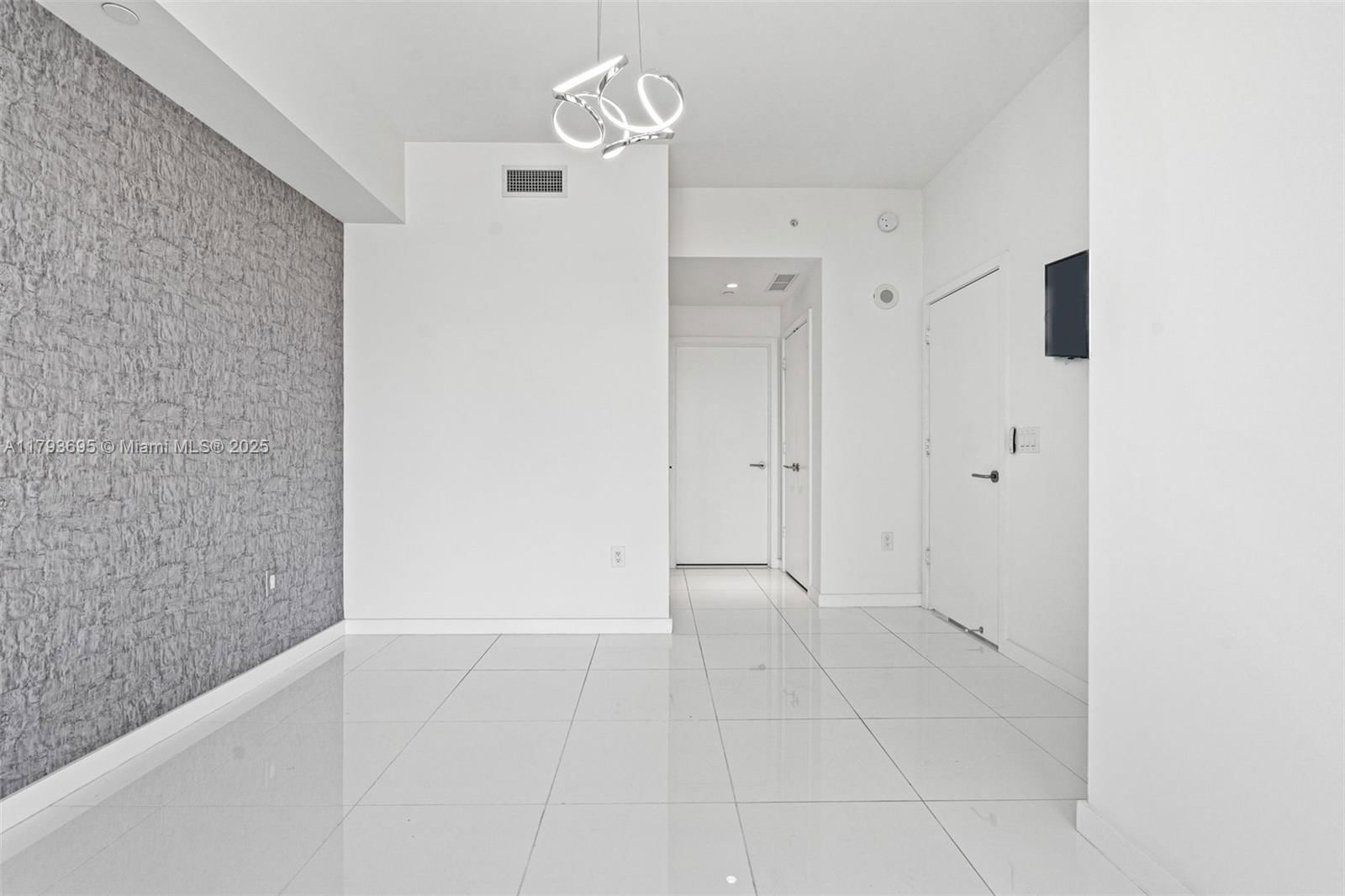 Real estate property located at 851 1st Ave #1506, Miami-dade, Paramount Miami Worldcent, Miami, FL