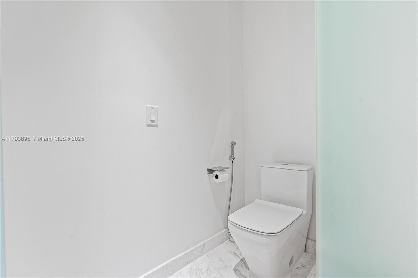 Real estate property located at 851 1st Ave #1506, Miami-dade, Paramount Miami Worldcent, Miami, FL