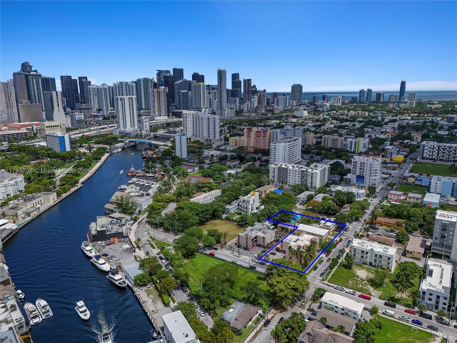 Real estate property located at 690 3rd St, Miami-dade, City Of Miami South, Miami, FL