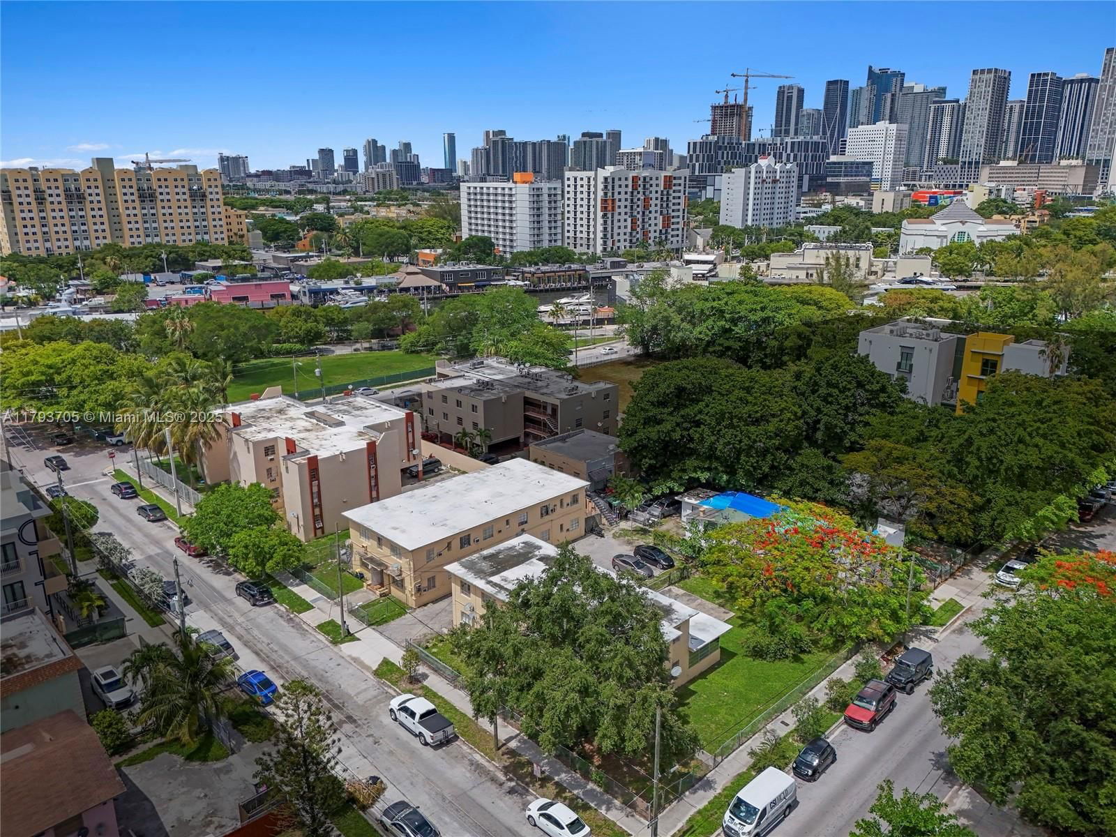 Real estate property located at 690 3rd St, Miami-dade, City Of Miami South, Miami, FL