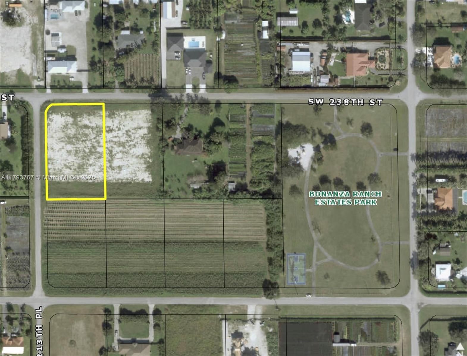 Real estate property located at 21298 238th ST, Miami-dade, None, Miami, FL