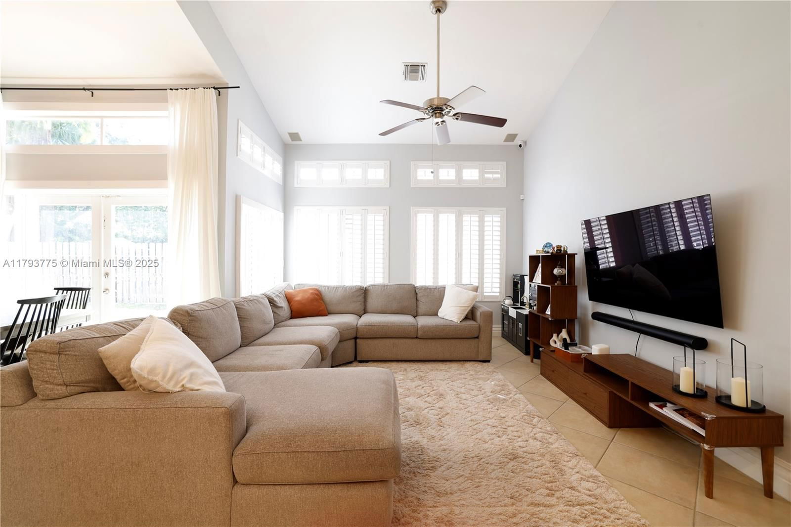 Real estate property located at 10181 4th St, Broward, Central Park Lake, Plantation, FL