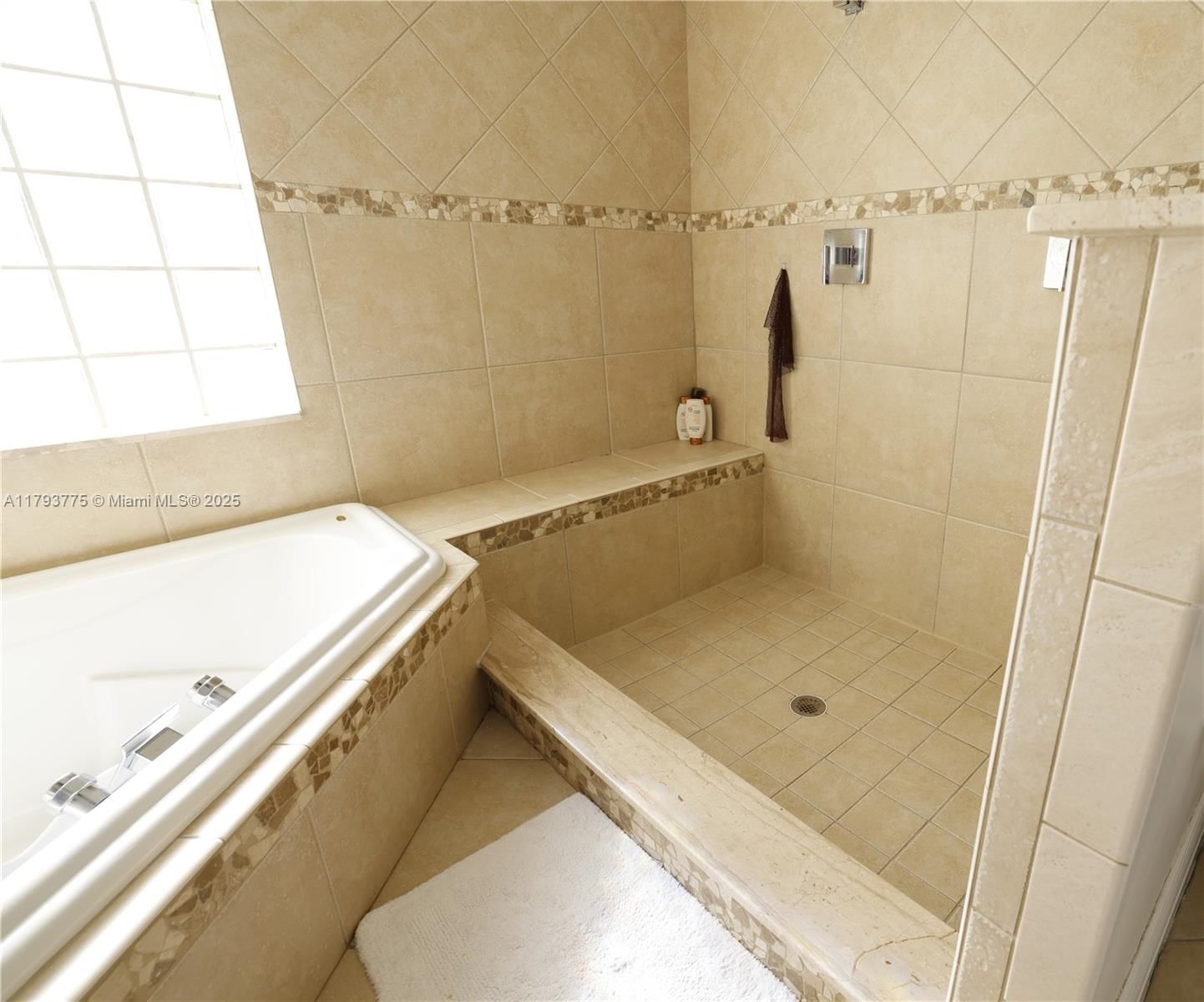 Real estate property located at 10181 4th St, Broward, Central Park Lake, Plantation, FL