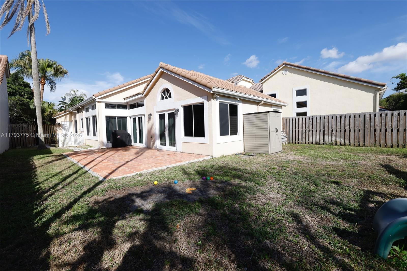 Real estate property located at 10181 4th St, Broward, Central Park Lake, Plantation, FL