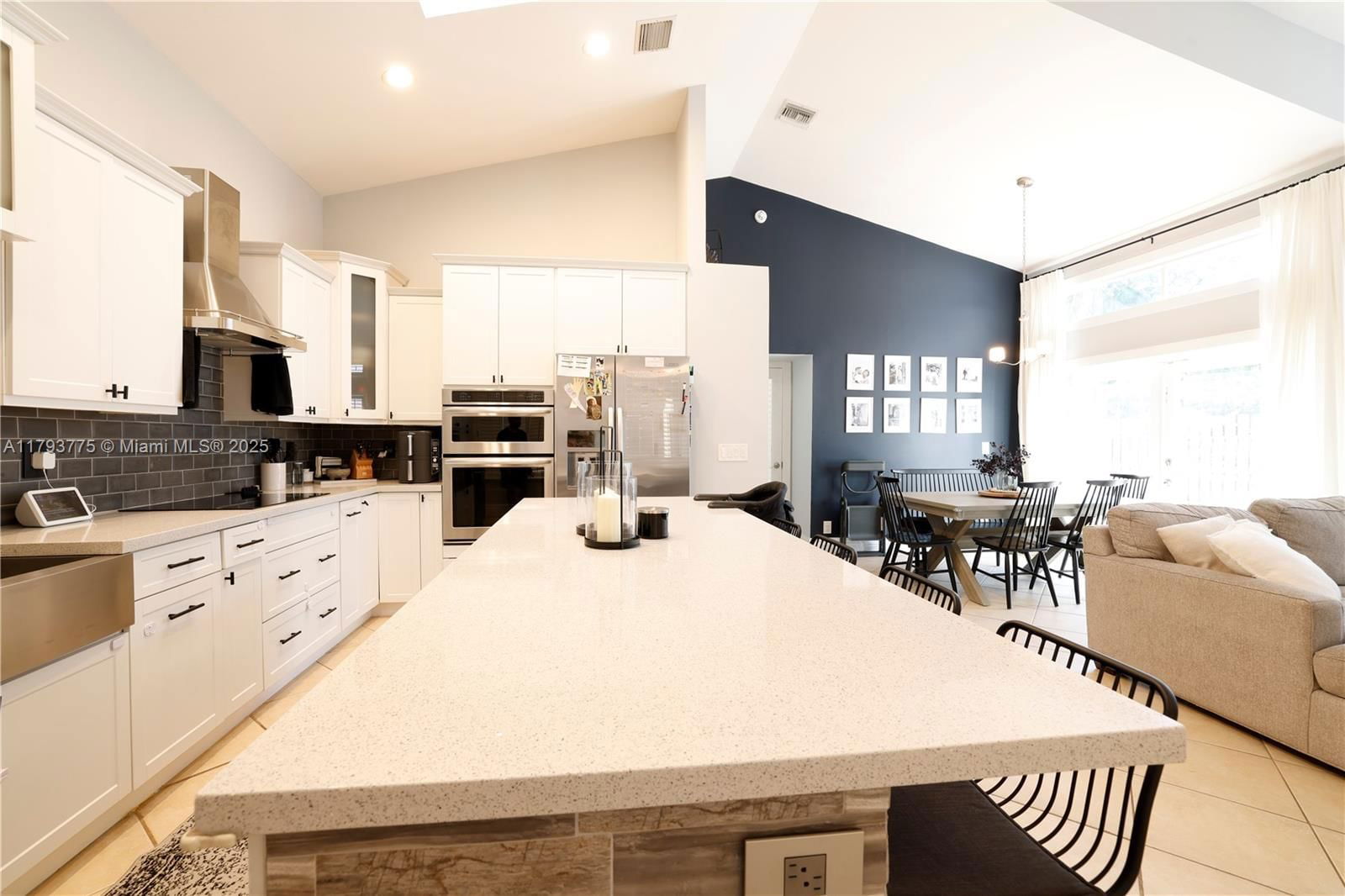 Real estate property located at 10181 4th St, Broward, Central Park Lake, Plantation, FL