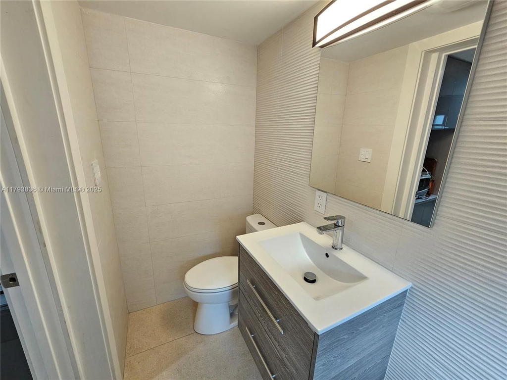 Real estate property located at 12120 11th Pl, Miami-dade, Palomar Sub, North Miami, FL