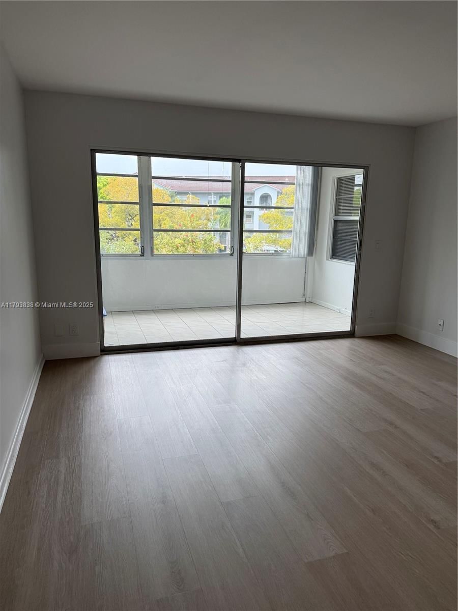 Real estate property located at 12701 14th St #312J, Broward, Cambridge At Century Vill, Pembroke Pines, FL