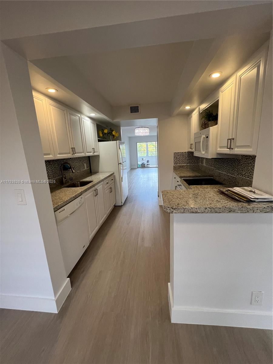 Real estate property located at 12701 14th St #312J, Broward, Cambridge At Century Vill, Pembroke Pines, FL