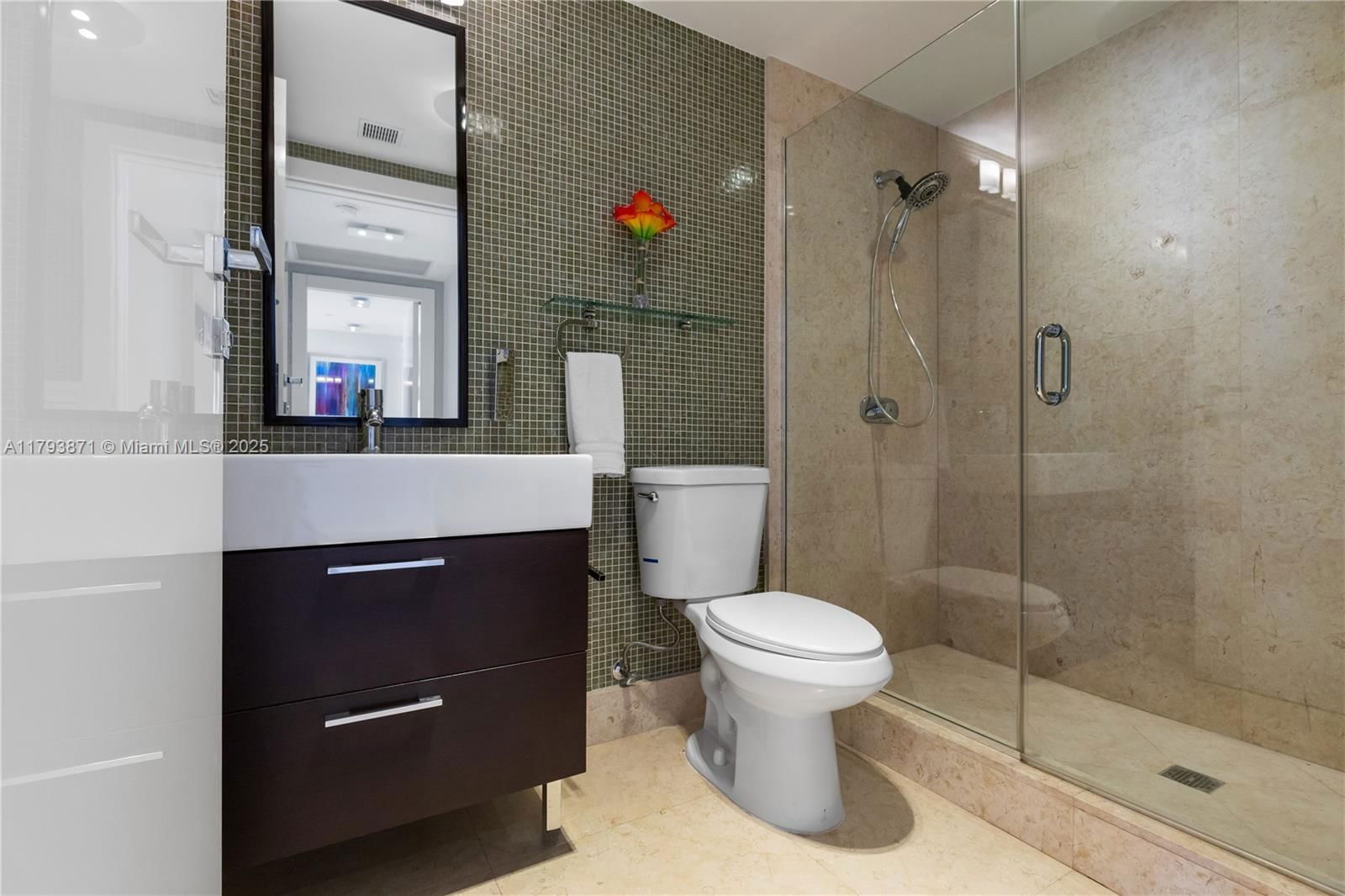Real estate property located at 5875 Collins Ave #1908, Miami-dade, Mei Condo, Miami Beach, FL