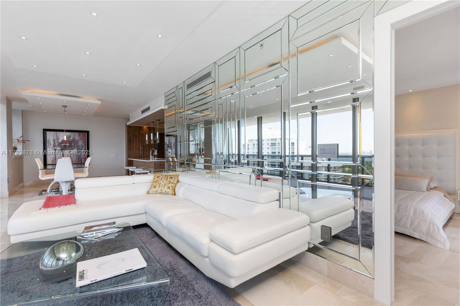 Real estate property located at 5875 Collins Ave #1908, Miami-dade, Mei Condo, Miami Beach, FL