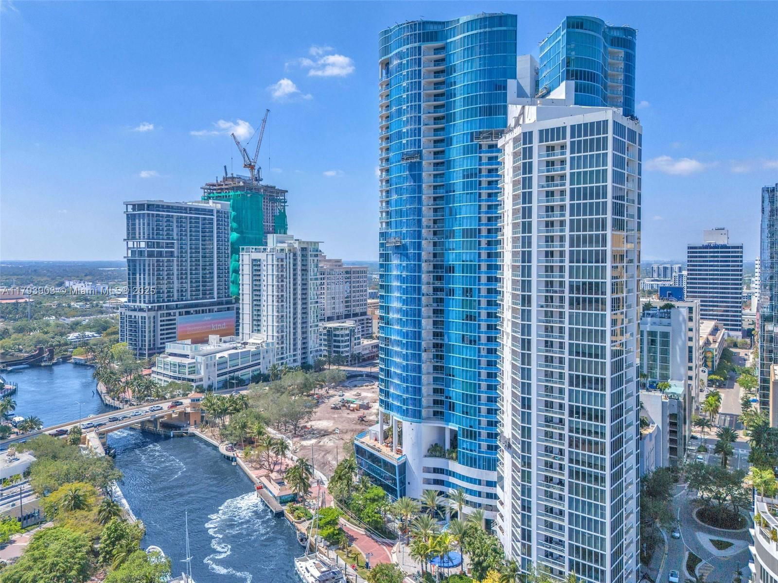 Real estate property located at 333 Las Olas Way #2209, Broward, Las Olas River House Cond, Fort Lauderdale, FL