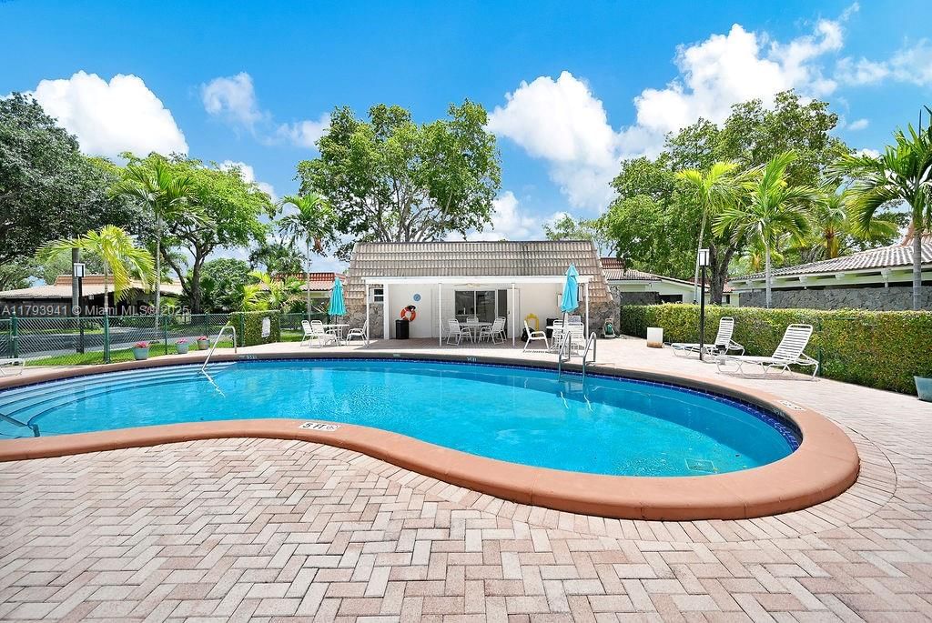 Real estate property located at 3501 Keyser Ave #43, Broward, Emerald Green Section Thr, Hollywood, FL