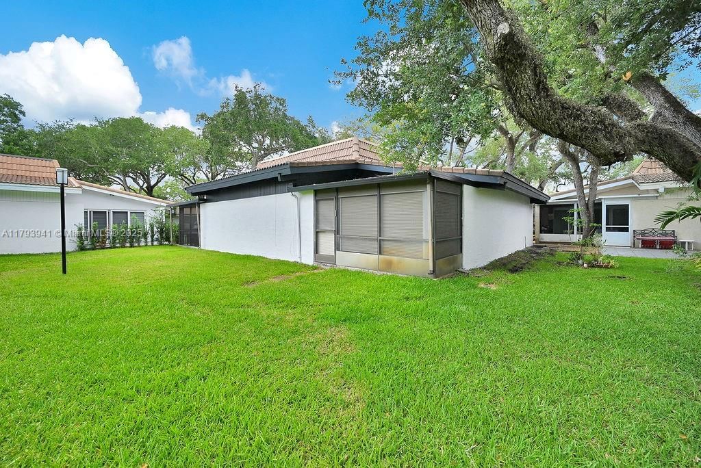 Real estate property located at 3501 Keyser Ave #43, Broward, Emerald Green Section Thr, Hollywood, FL