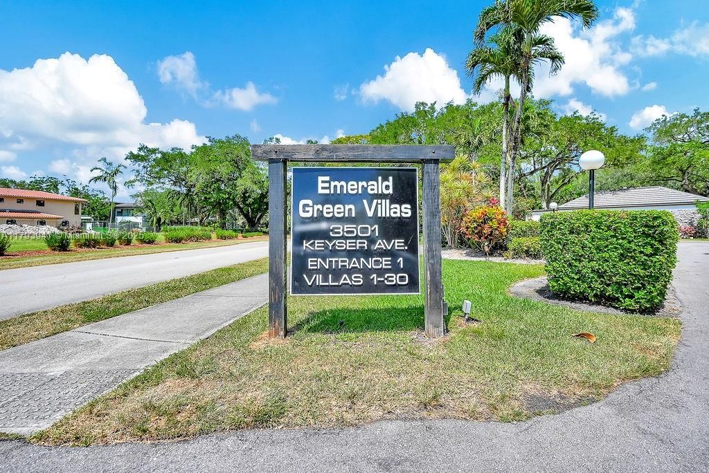 Real estate property located at 3501 Keyser Ave #43, Broward, Emerald Green Section Thr, Hollywood, FL