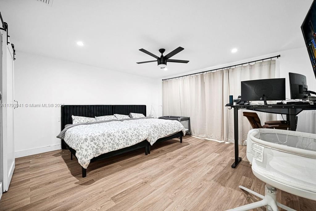 Real estate property located at 3501 Keyser Ave #43, Broward, Emerald Green Section Thr, Hollywood, FL