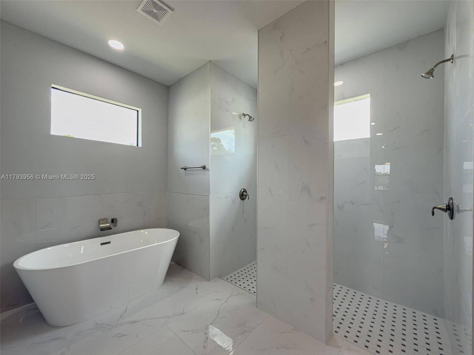 Real estate property located at 417 Paddock St, Lee, Southwood, Lehigh Acres, FL