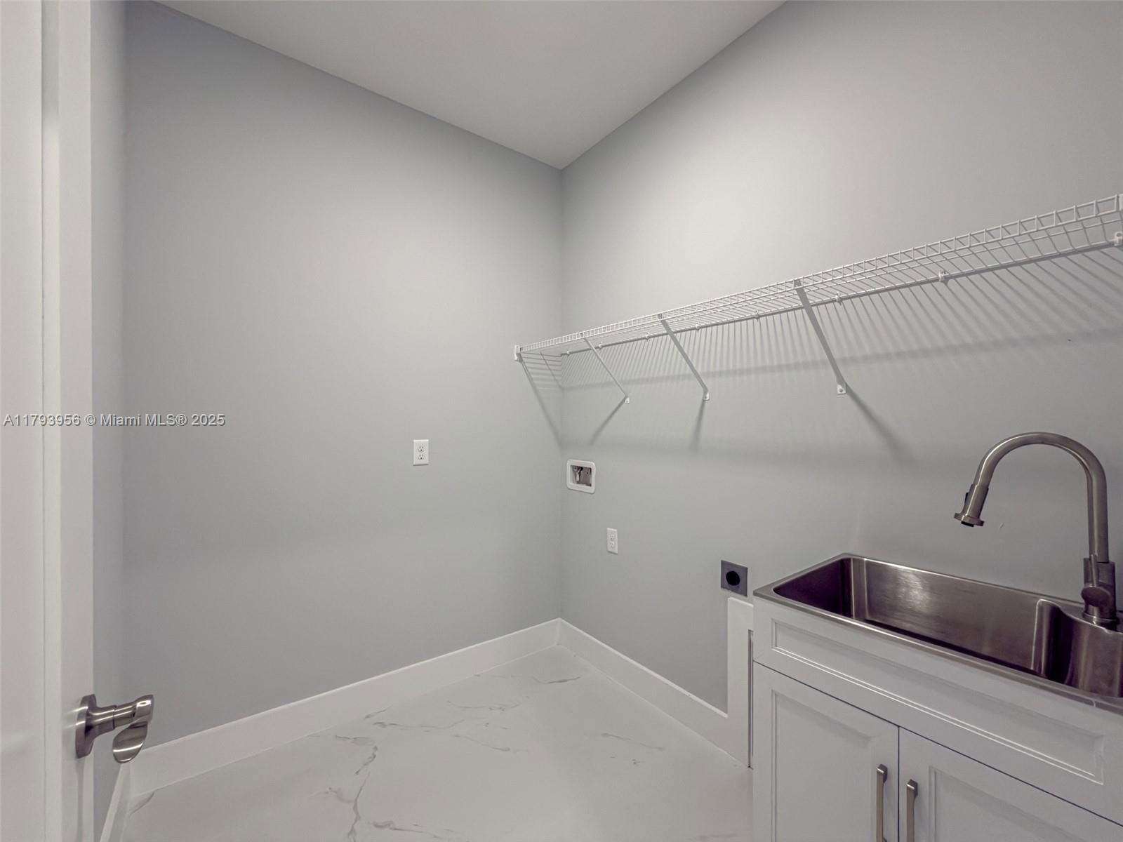 Real estate property located at 417 Paddock St, Lee, Southwood, Lehigh Acres, FL