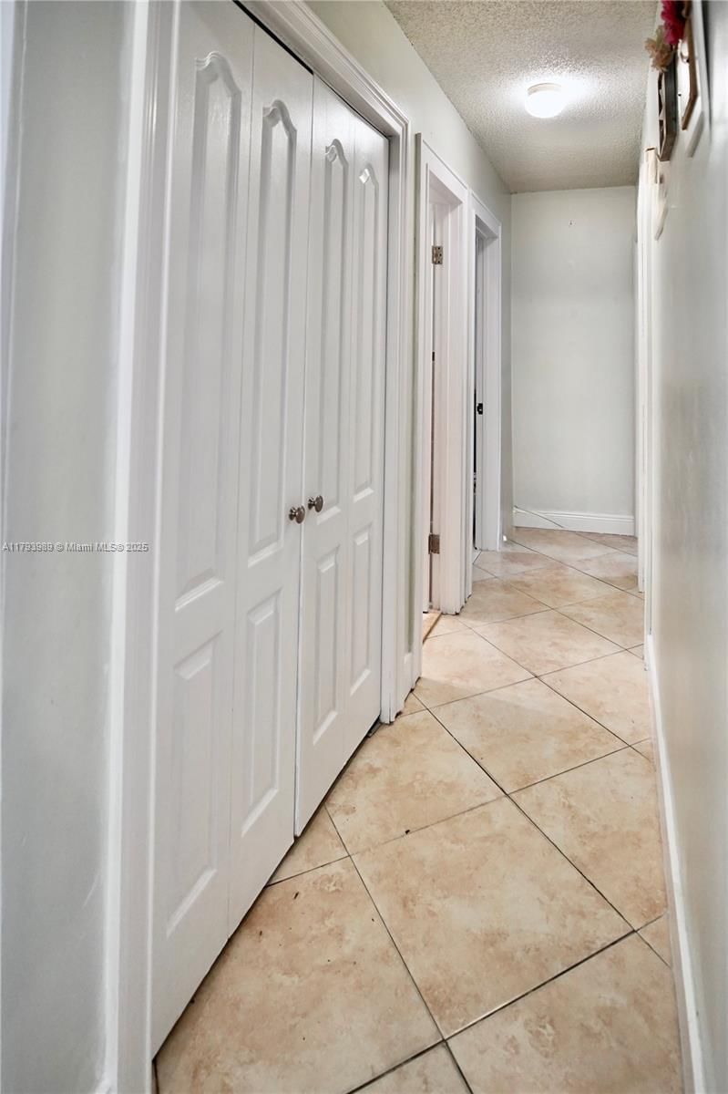 Real estate property located at 5224 24th Way #8-B, Miami-dade, Westpark Villas Condo, Hialeah, FL