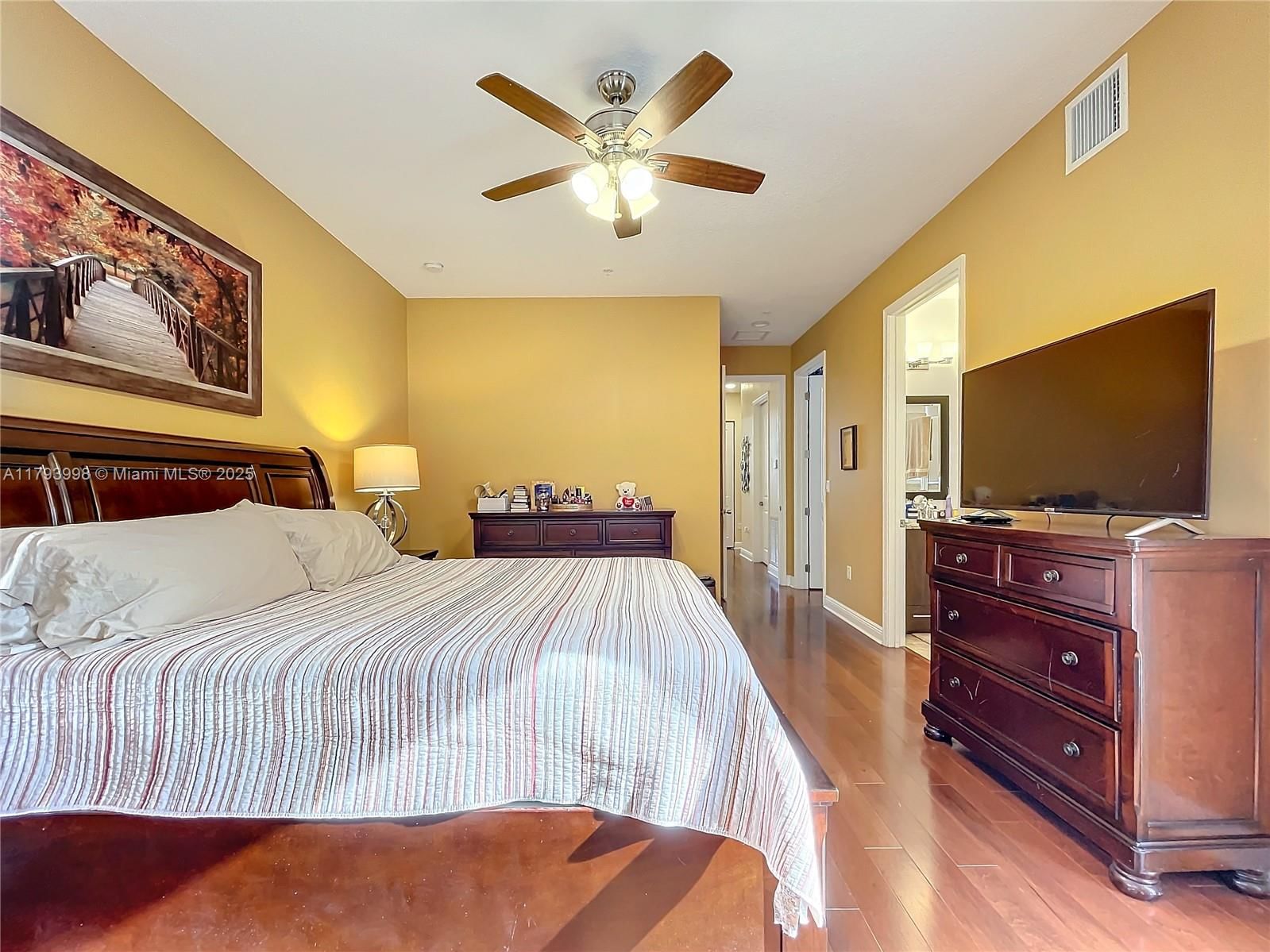 Real estate property located at 12448 17th Mnr, Broward, Centra Falls, Pembroke Pines, FL