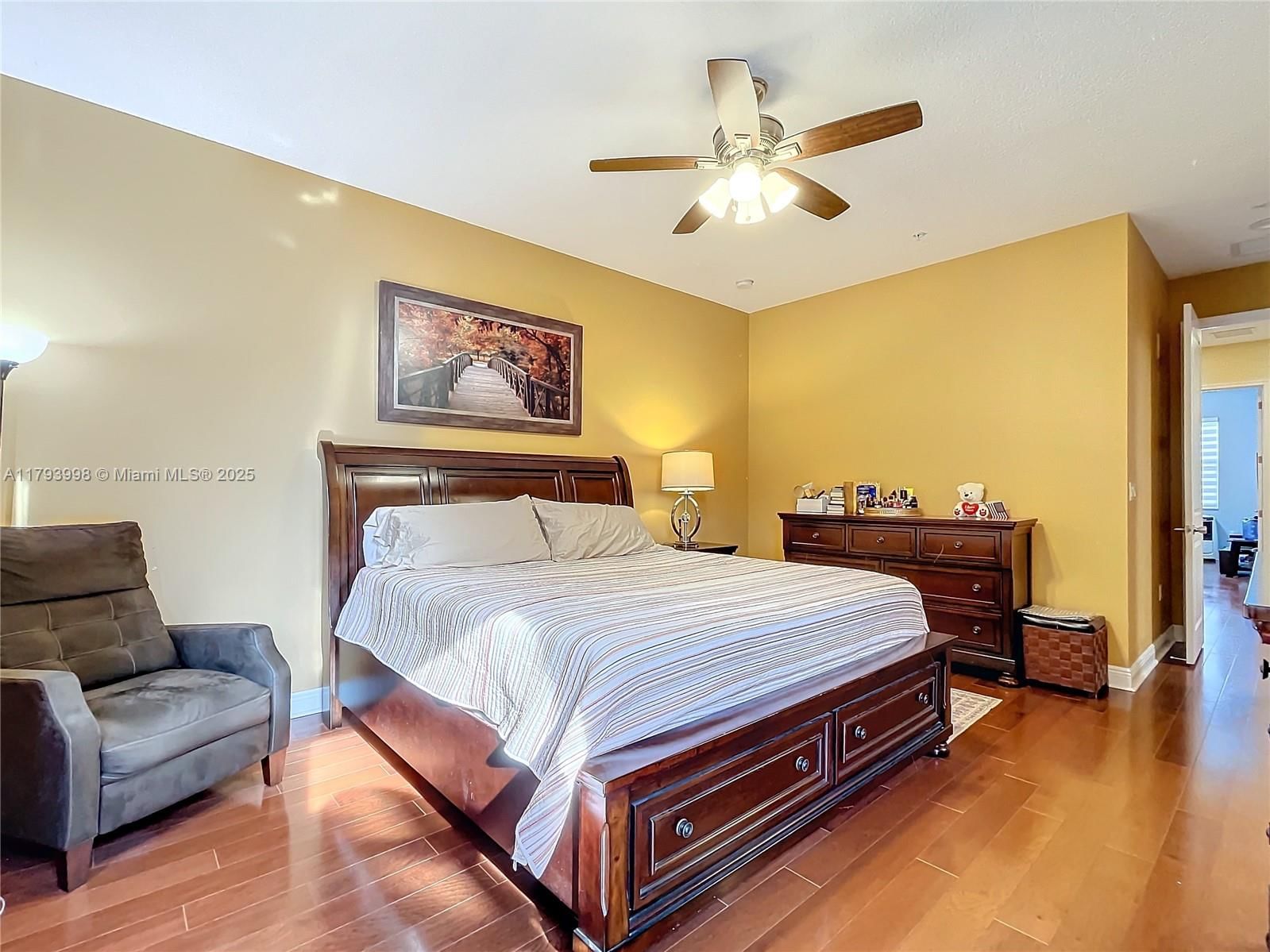 Real estate property located at 12448 17th Mnr, Broward, Centra Falls, Pembroke Pines, FL