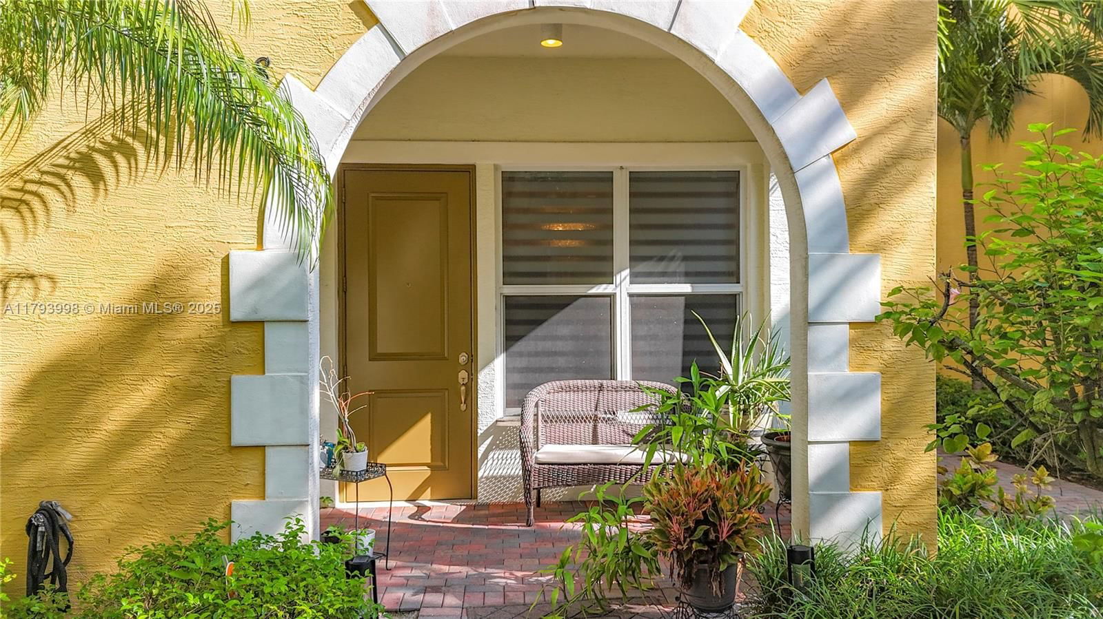Real estate property located at 12448 17th Mnr, Broward, Centra Falls, Pembroke Pines, FL